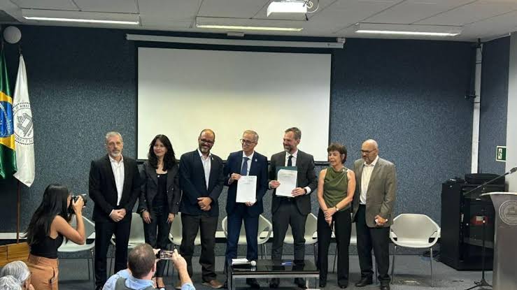 UFMG CRIA CENTRO DE PESQUISA EM VACINAS DE RNA COM INVESTIMENTO DE R$ 60 MILHÕES